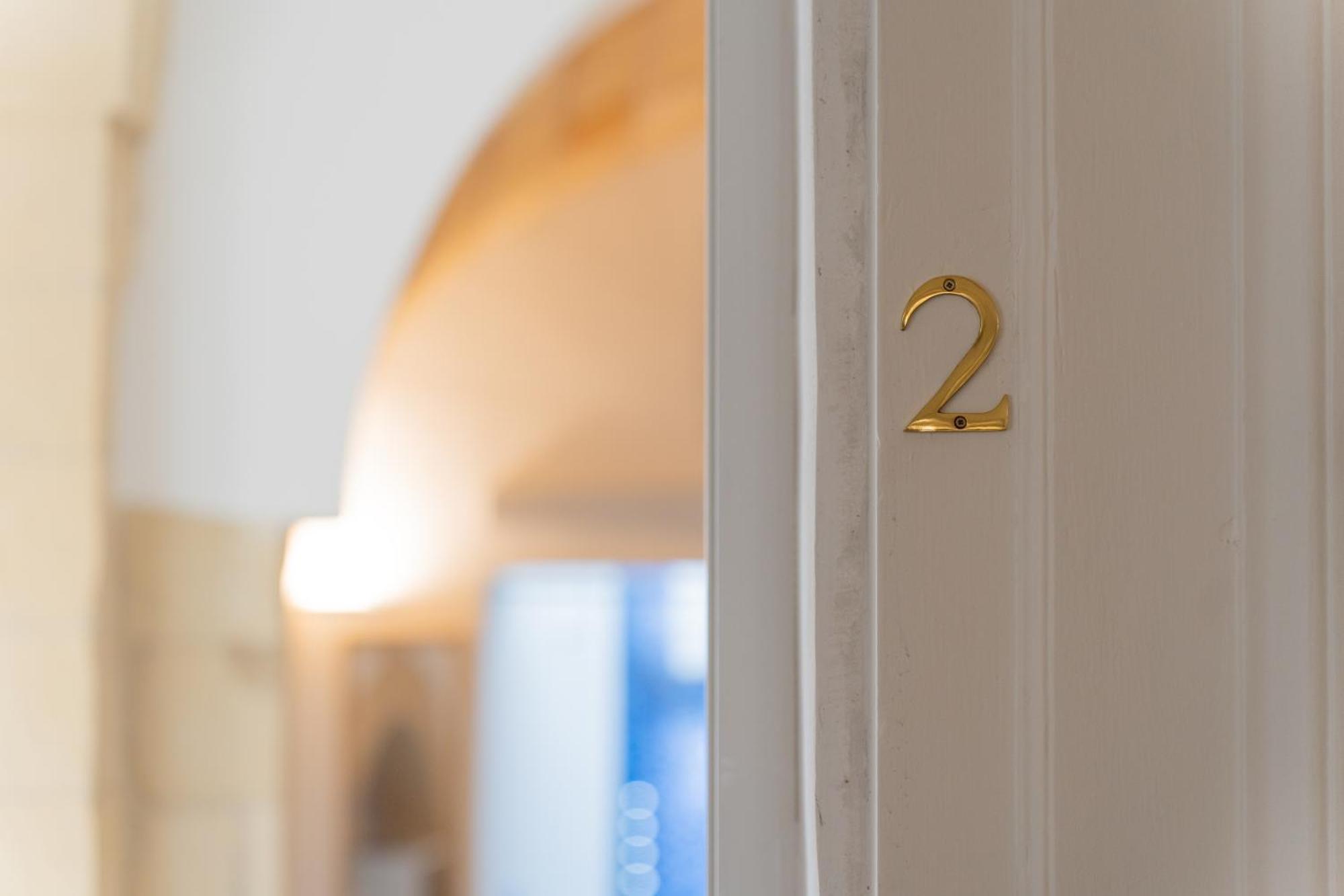Dimora Barocca Luxury Suites Lecce Exteriör bild