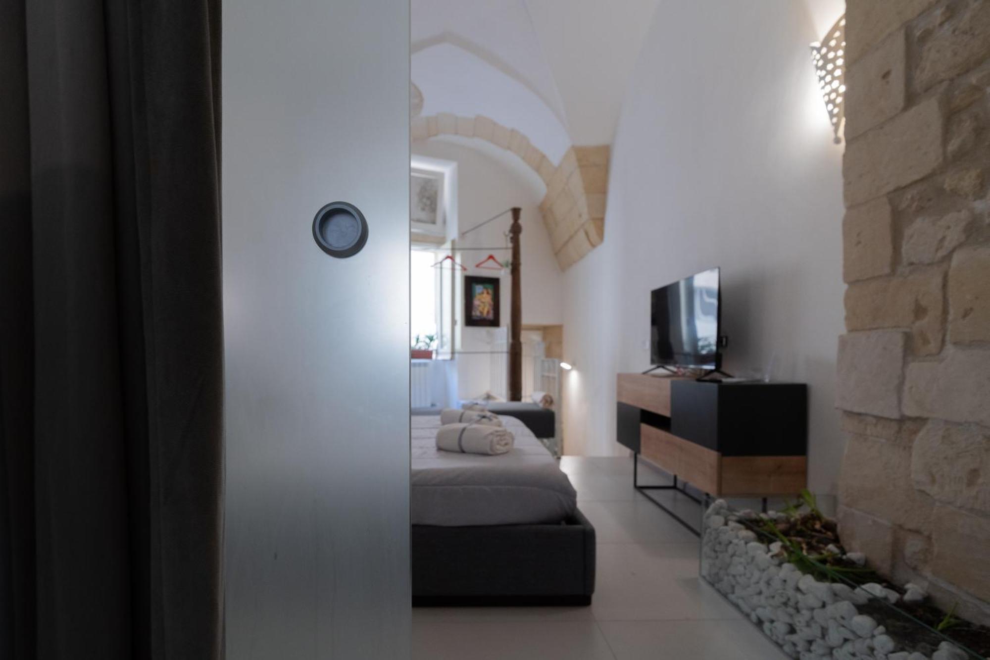 Dimora Barocca Luxury Suites Lecce Exteriör bild