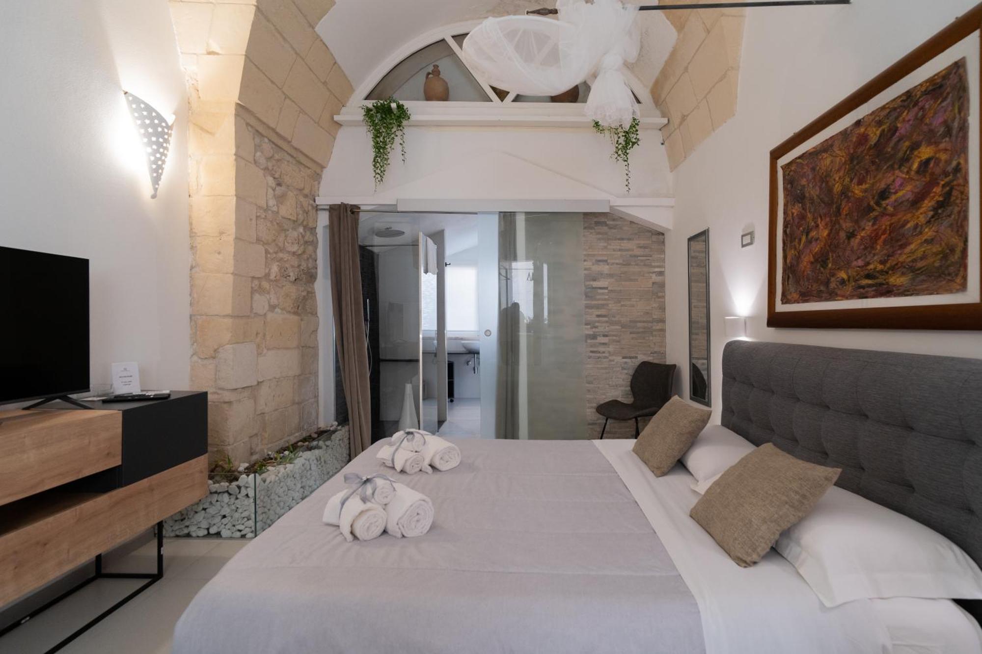Dimora Barocca Luxury Suites Lecce Exteriör bild