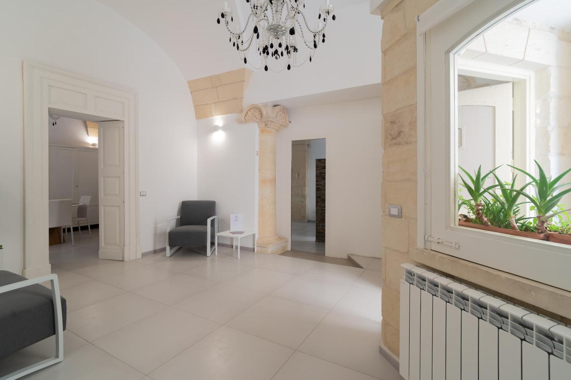 Dimora Barocca Luxury Suites Lecce Exteriör bild