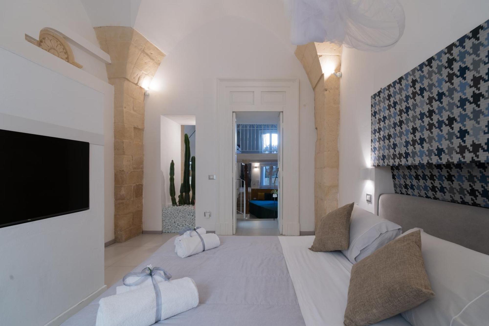 Dimora Barocca Luxury Suites Lecce Exteriör bild